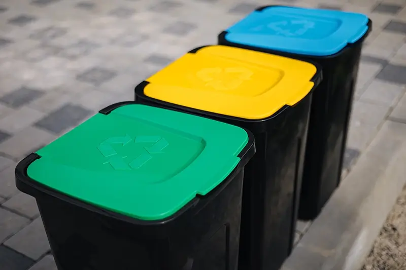 Kosze na śmieci - recykling