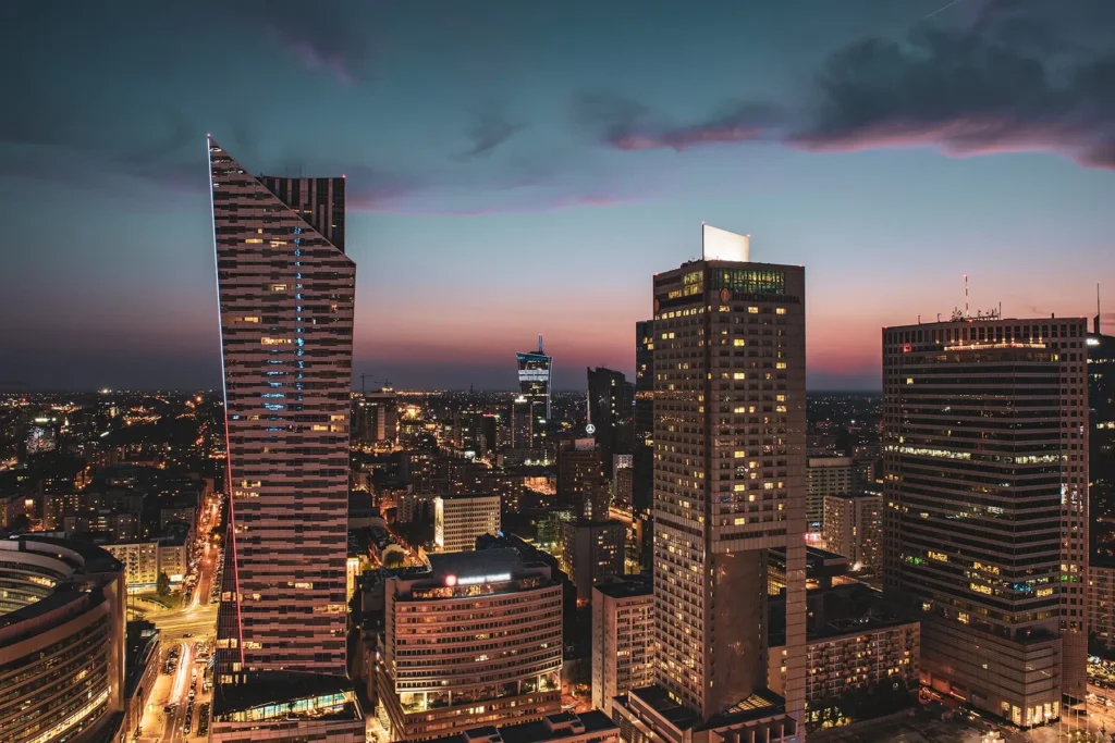 nocny widok Warszawy